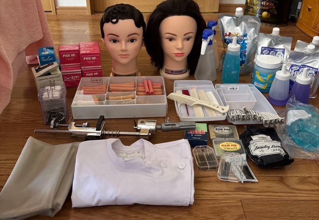 お得！美容師国家試験　実技試験　用具一式　オールウェーブ、ワインディング