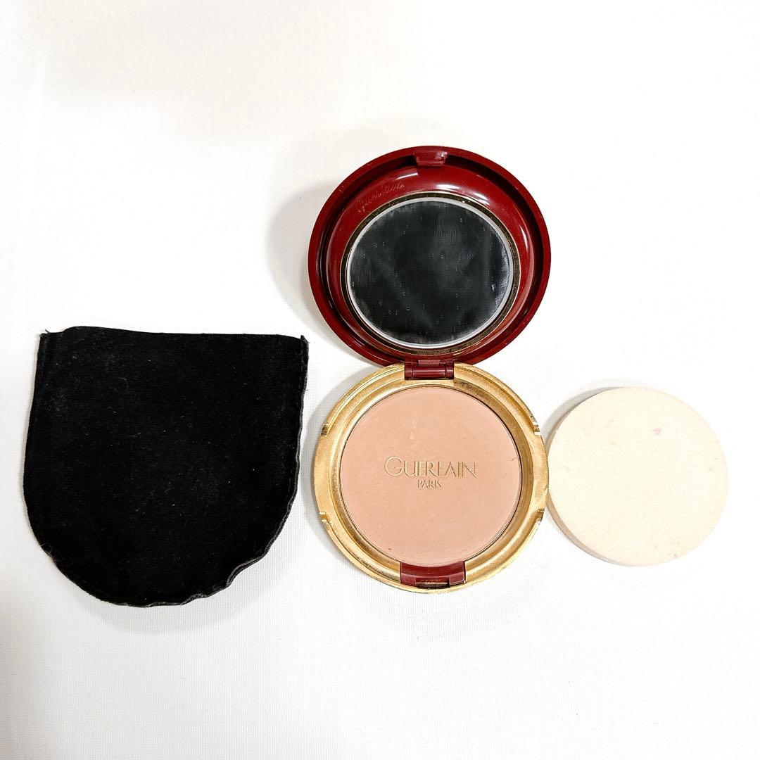 GUERLAIN ゲラン ビューティ トリートメントパウダー ファンデ