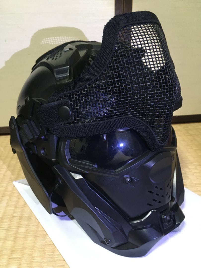 【一点モノ】　SF風　タクティカル ヘルメット カスタム品