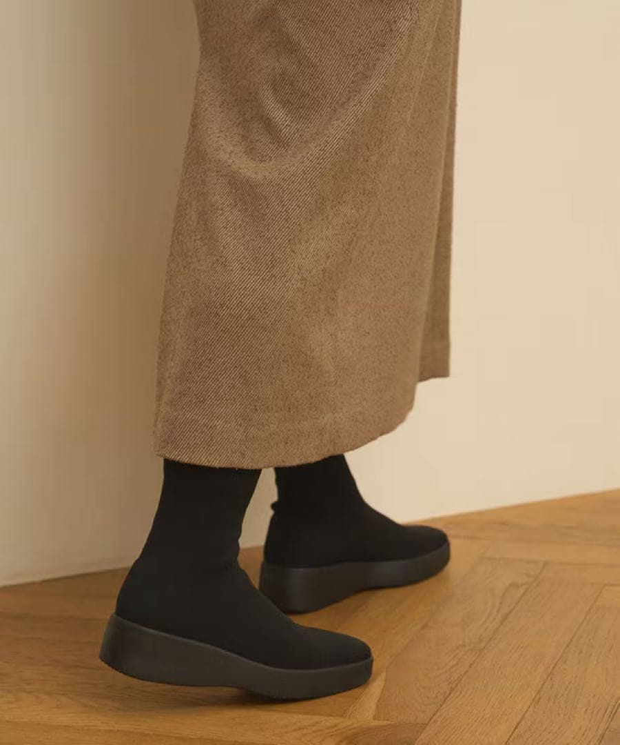 steppiステッピィ　プラットフォームストレッチブーツ黒ブラック24.5/6H