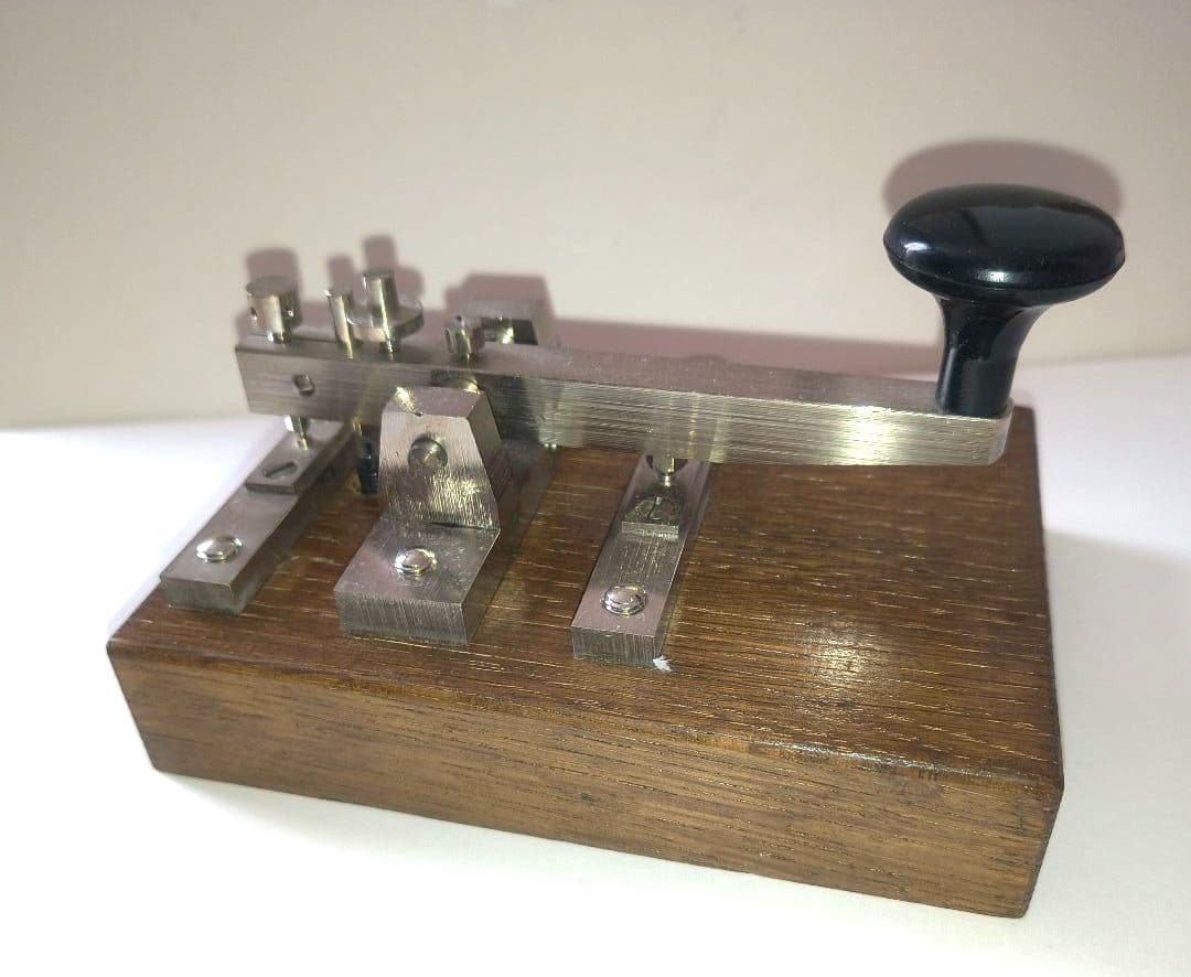 (美品)HI・MOUND ハイモンド・エレクトロ社　逓信型甲種単流電鍵(復刻品