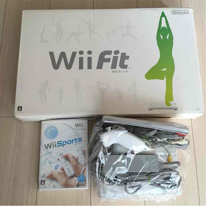 ★お値下げ中！ Nintendo   wii fit セットで！★