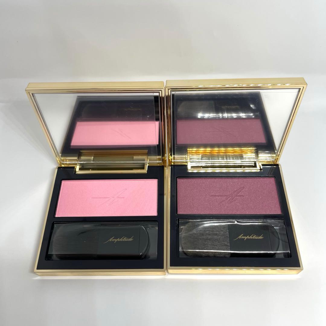 アンプリチュード　　コンスピキュアスモノチークス05.06