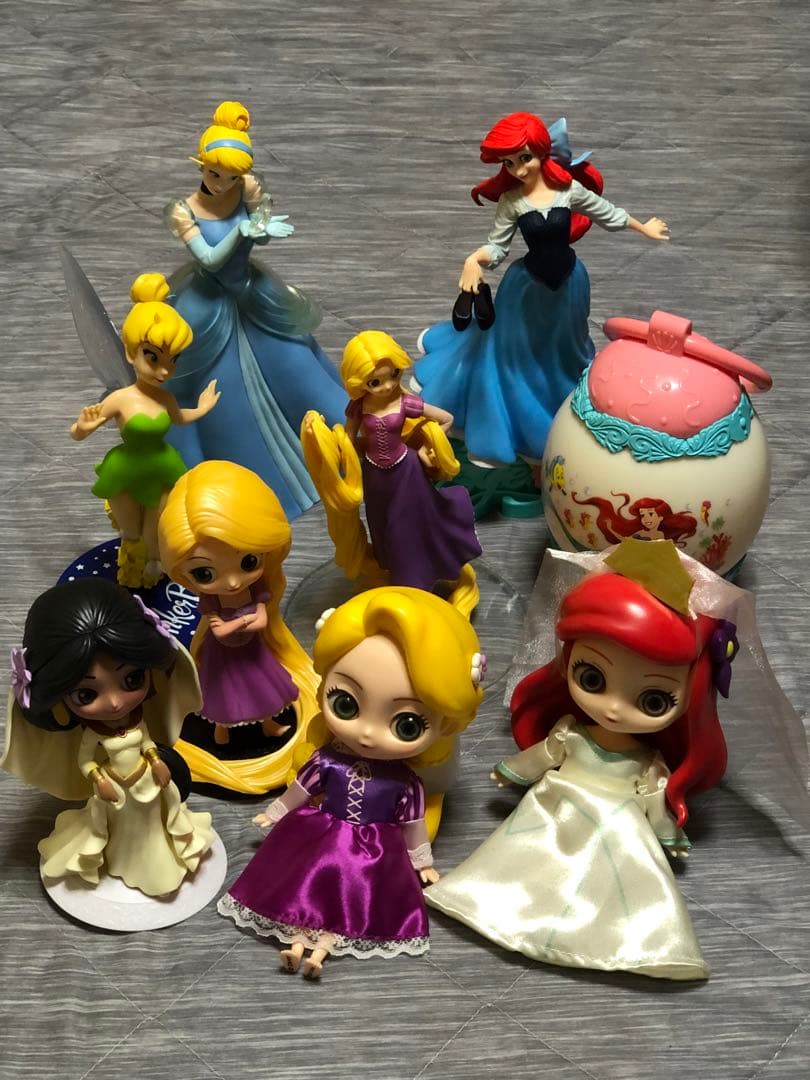 ディズニー プレミアムフィギュア Qposket プレミアムドール