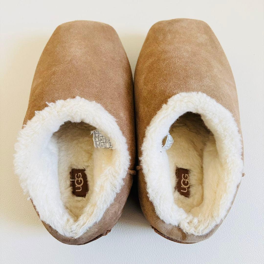 2743 UGG アグ パンプドスライド　ムートンブーツ