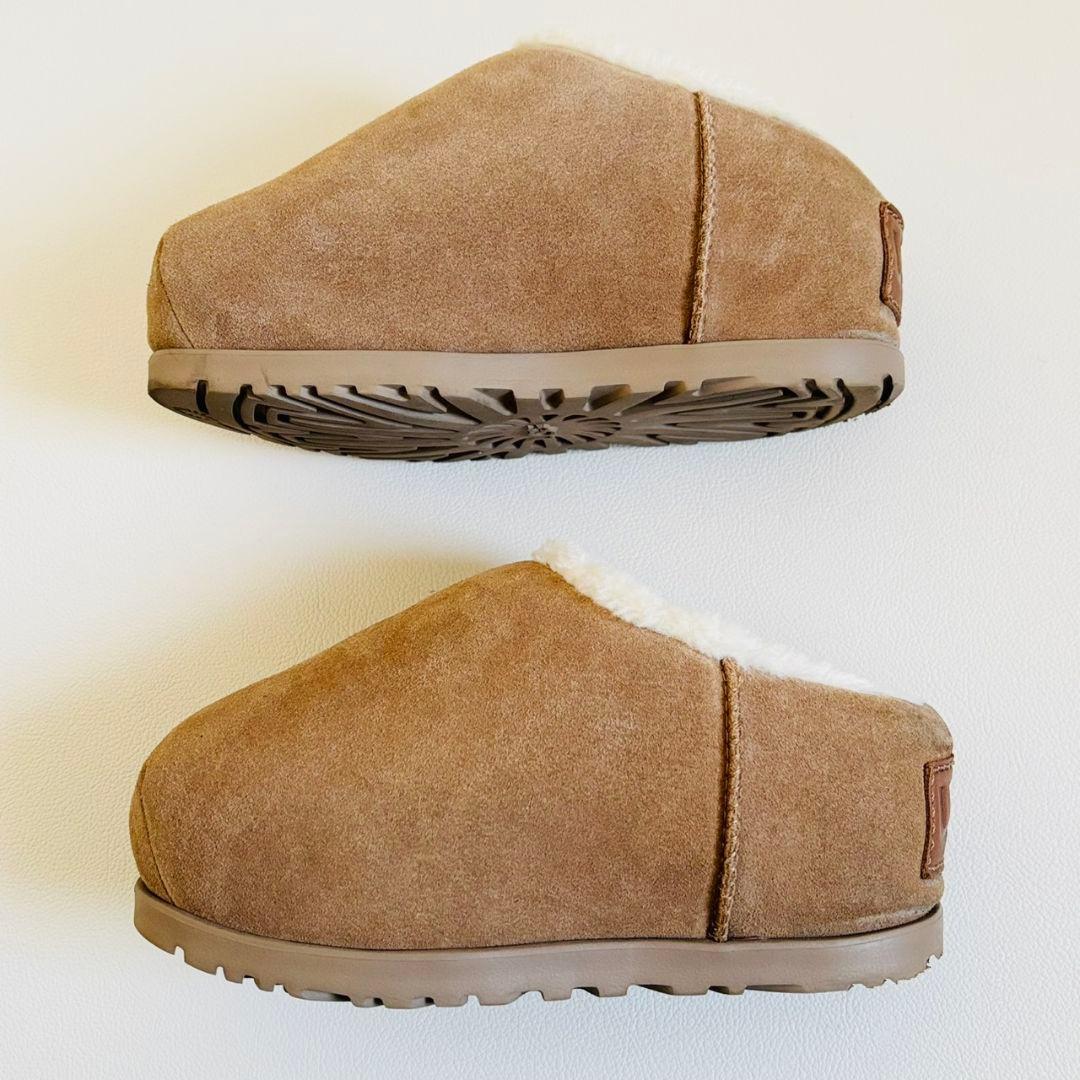 2743 UGG アグ パンプドスライド　ムートンブーツ