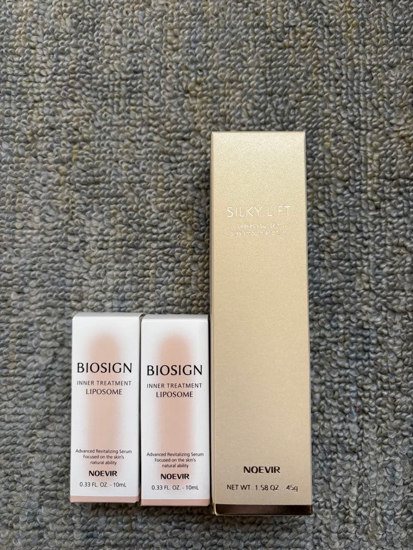 ノエビア シルキーリフト リポソームミニサイズ付き