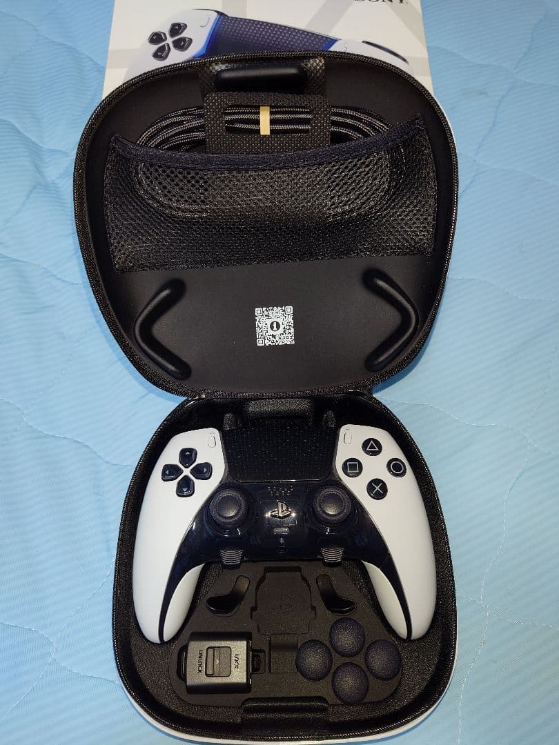 DualSense Edge ワイヤレスコントローラー