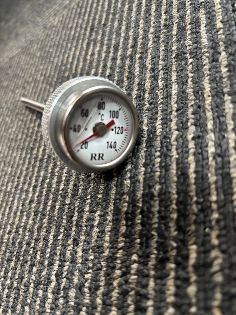 クリスマス限定値下げ RR社製　油温計　SR400/SR500 白