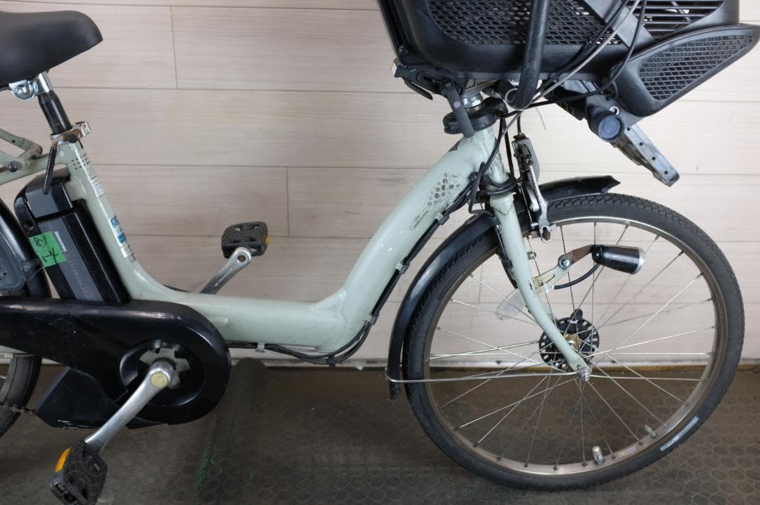 ち*ま様 ブリヂストン製　アンジェリーノ　26インチ　3段　8.1Ah充電器あり