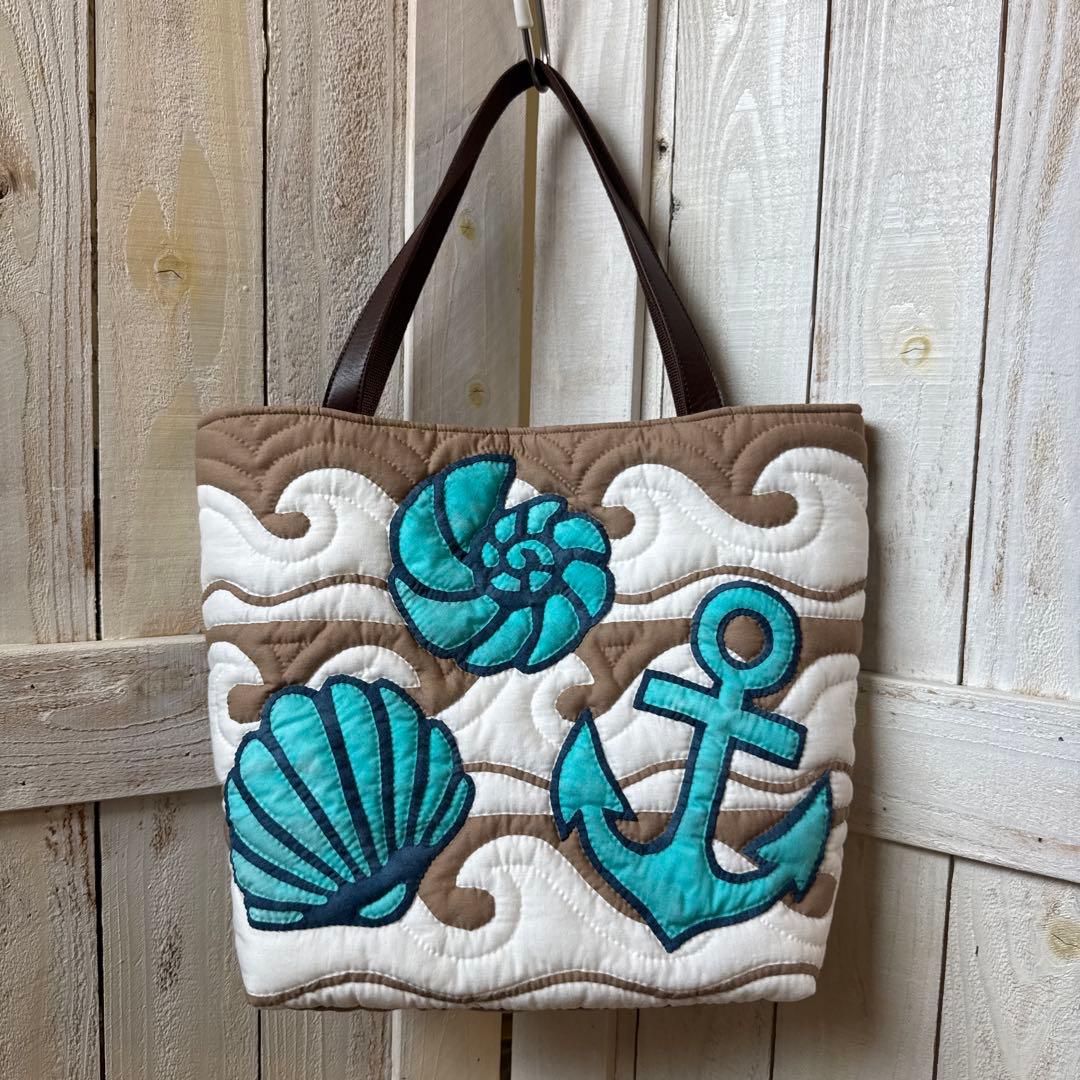 ハワイアンキルト♪ハンドメイドバッグ♪波と海のモチーフ&プルメリア
