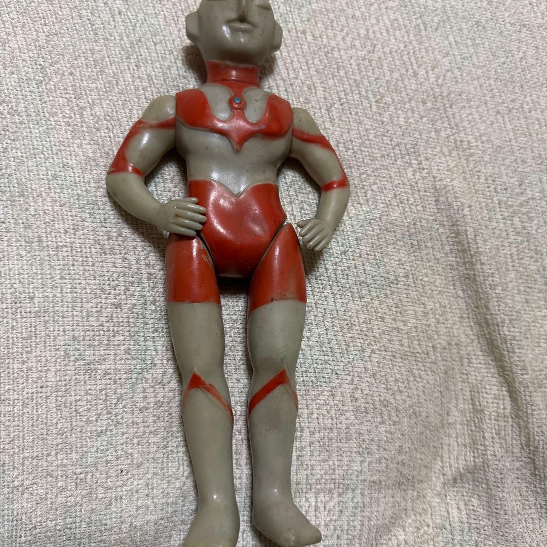 ギ*ル様 ウルトラマン フィギュア 1966年製