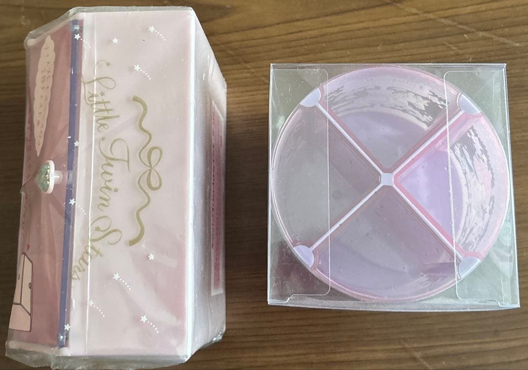 キキララチェスト・まわるペンスタンド【2点セット・バラ売り不可】