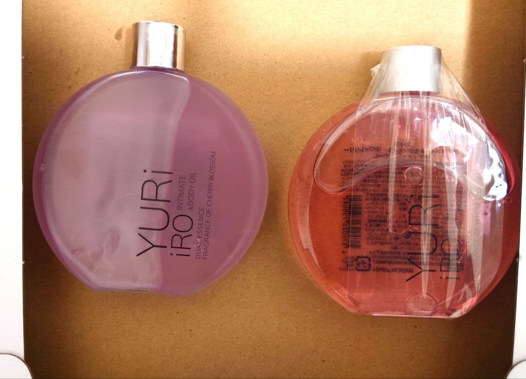 ユリイロ　ボディオイルl 100mlホワイトリリー、チェリーブロッサム2個セット