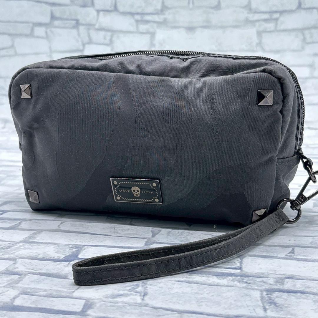 MARK&LONA　スタッズ付きブラッククラッチバッグ グルフバッグ カート
