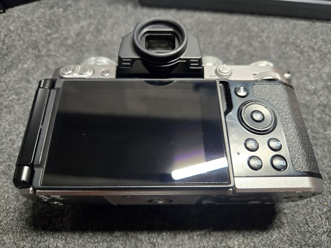 【シャッター490回】Nikon Z fc 16-50 VR SL レンズキット