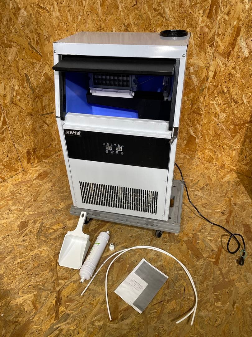 2025年製 業務用 製氷機 自動製氷機 HK-68　1107151014