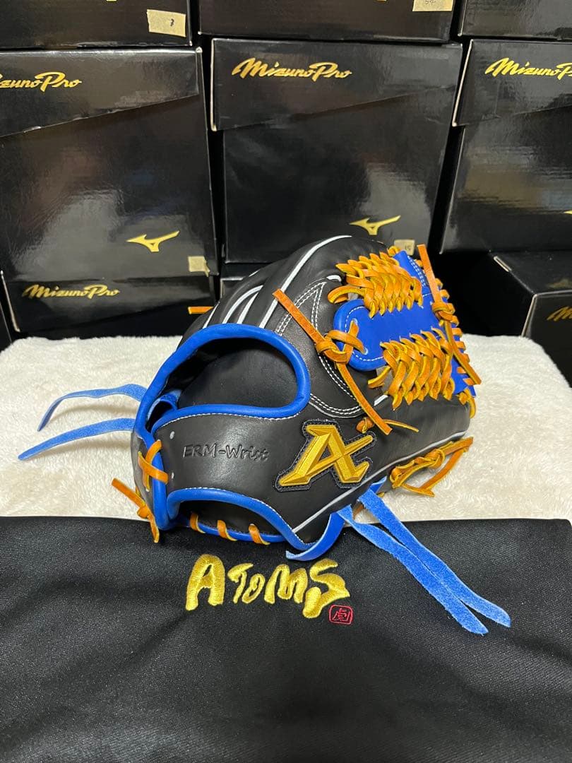 【DeNA 牧モデル】　軟式　内野手用　野球