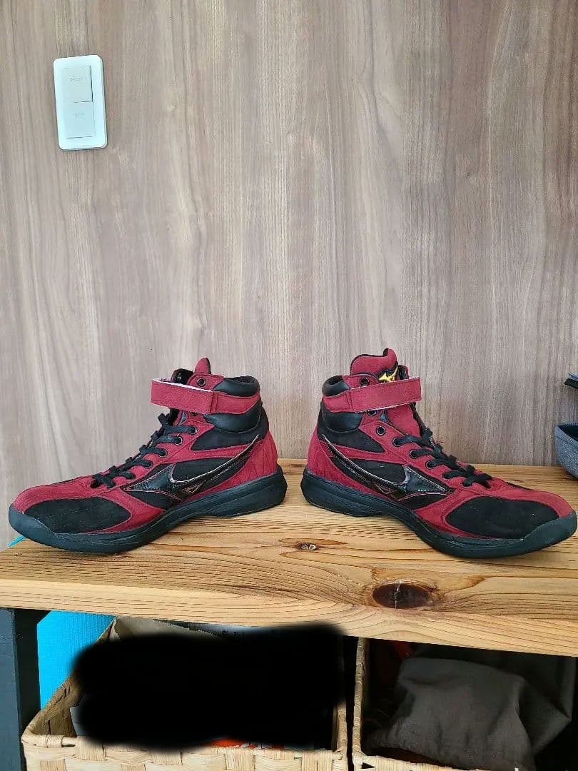 ミズノ ハイカットトレーニングシューズ ワインレッド×ブラック　アップシューズ