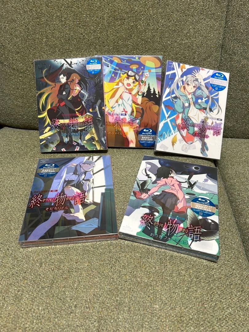 【美品】物語シリーズDVD&Blu-ray全41巻収納BOX付ファイルティッシュ