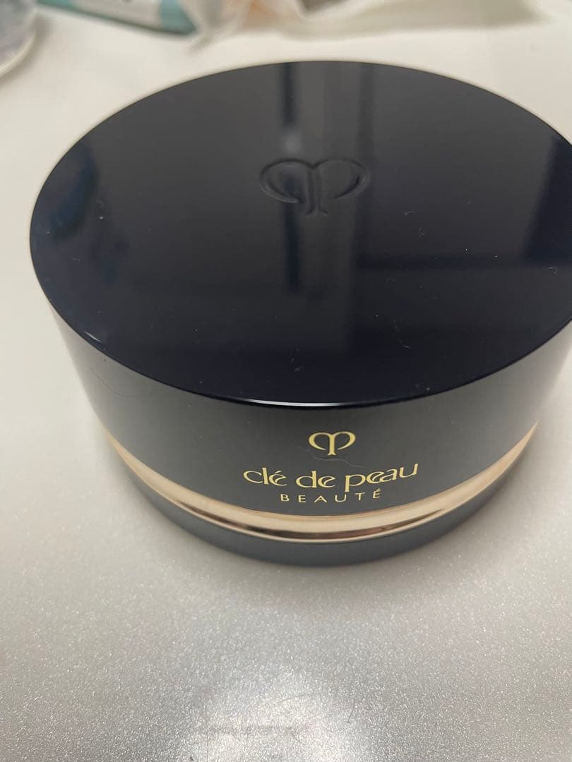 クレドポーボーテ ブードルトランスパラン n M ライト