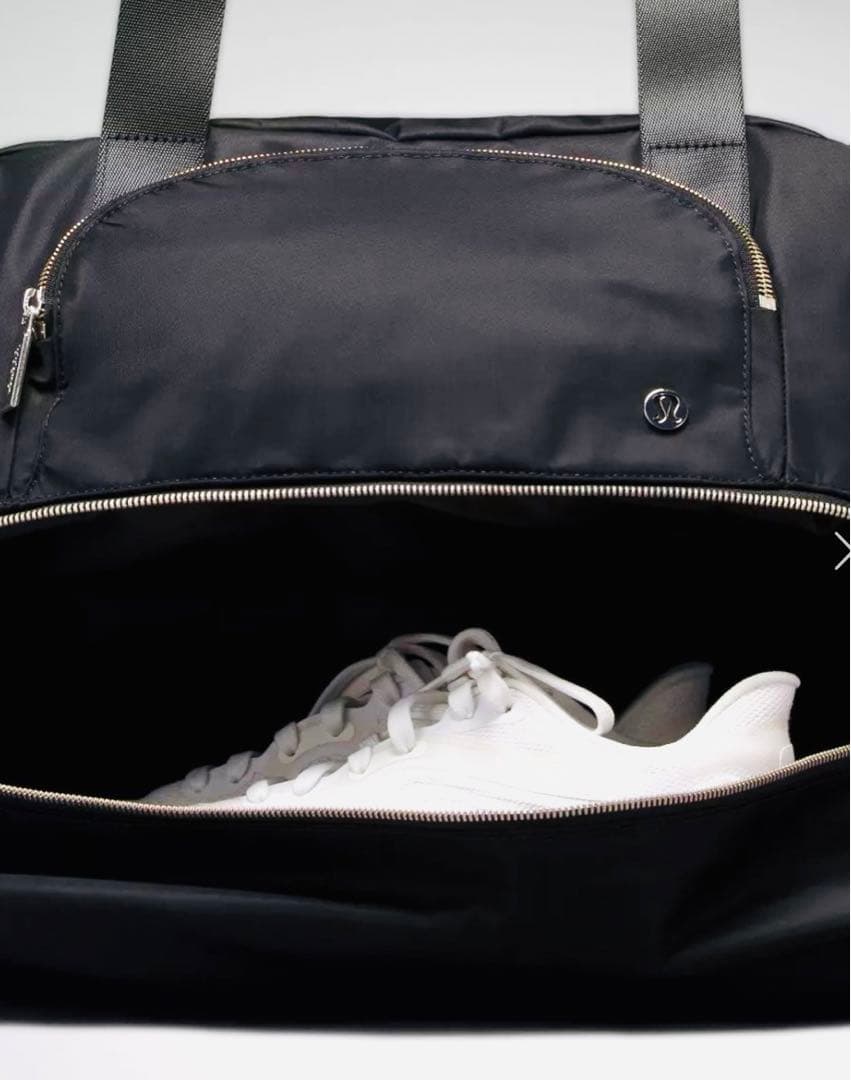 【美品】lululemonボストンバッグ