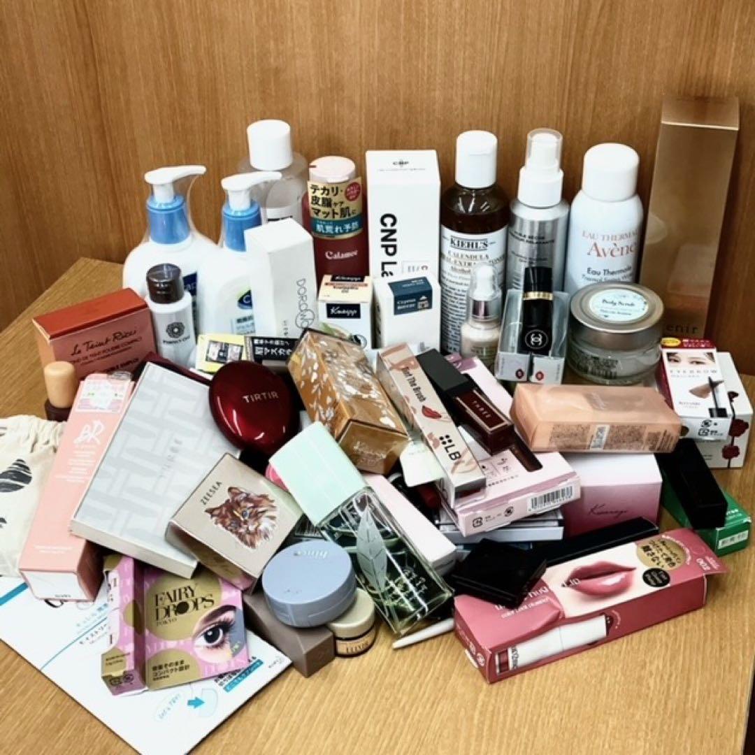 ♪コスメ大量まとめ売り約90点！
