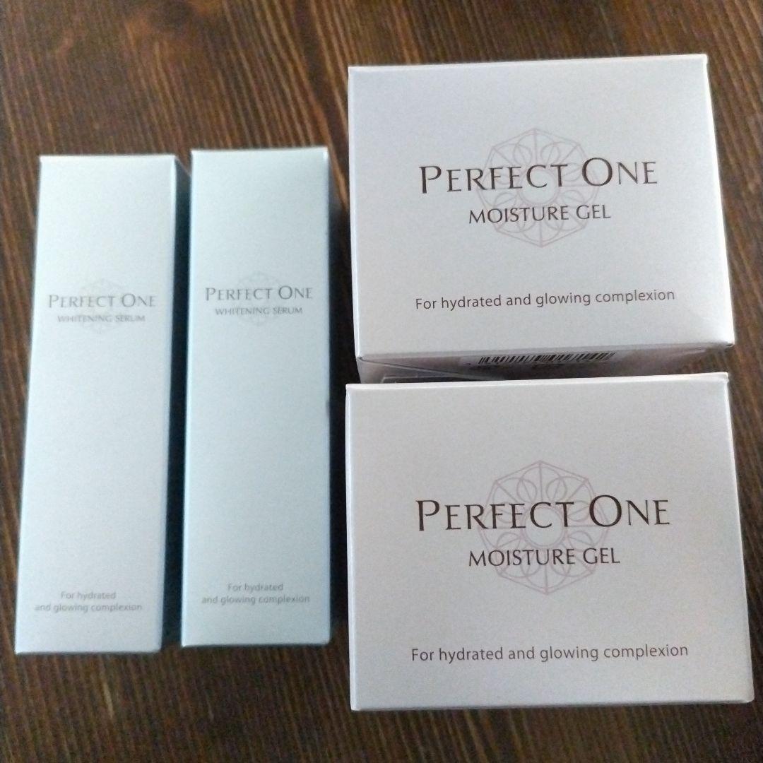 パーフェクトワン モイスチャージェル２個 & 薬用ホワイトニングセラム２個