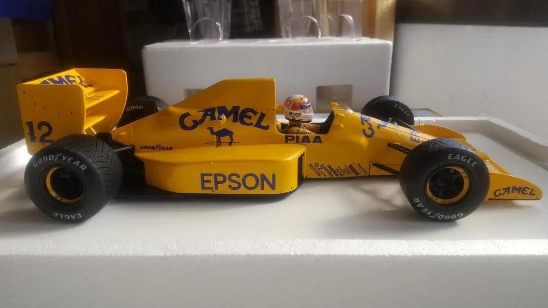 スパーク製　1/18 ロータス・ジャッド101　【新品】