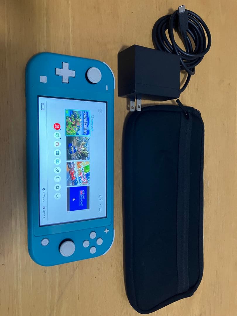 Nintendo Switch Lite ターコイズ　本体、充電器、ケース付き