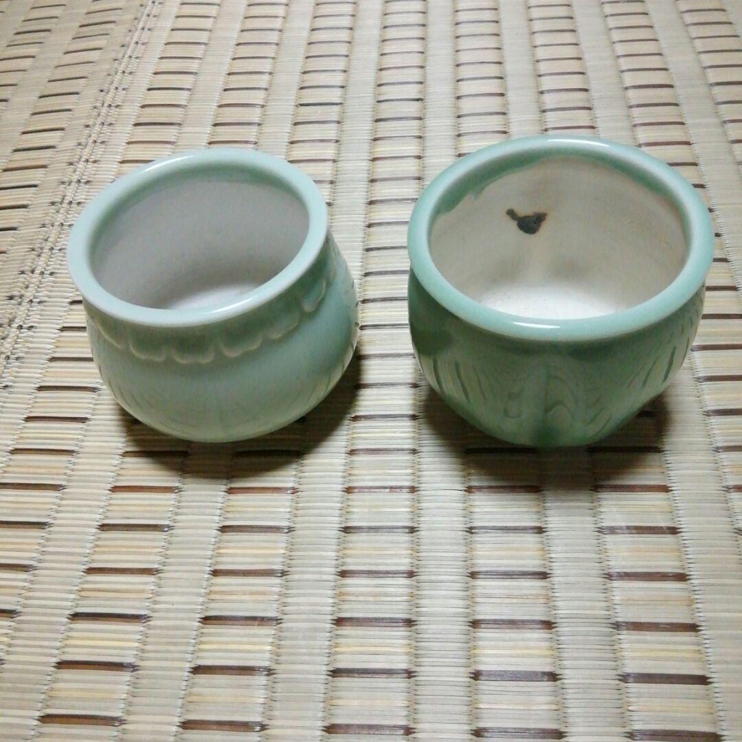骨董、盆栽鉢、盆栽小鉢、茶道具、華道、青磁(おそらく線香立てだと思われます)