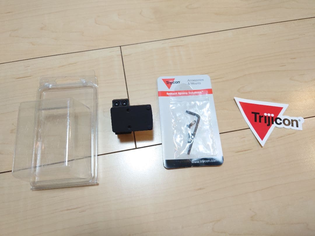 【実物】トリジコン RMR/SRO マウント（1インチスコープチューブ））