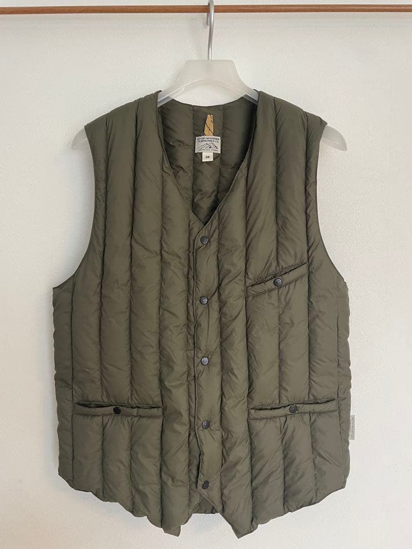 ROCKY MOUNTAIN FEATHERBEDダウンベスト 38（収納袋付）