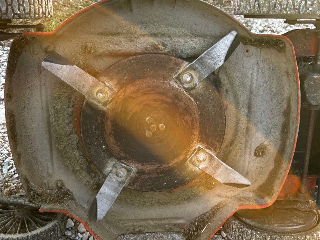 順次値下げ　愛知県　引取限定PLOW 自走式草刈機 WGC530