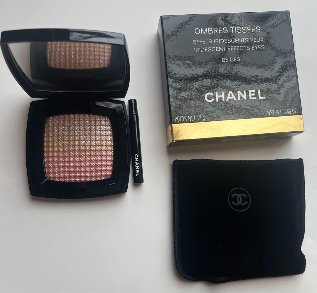 新品未使用シャネル　オンブル　ティセ　ベージュ　アイシャドウ　チーク