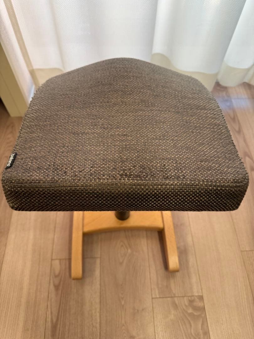 balans バランスチェア ブラウン