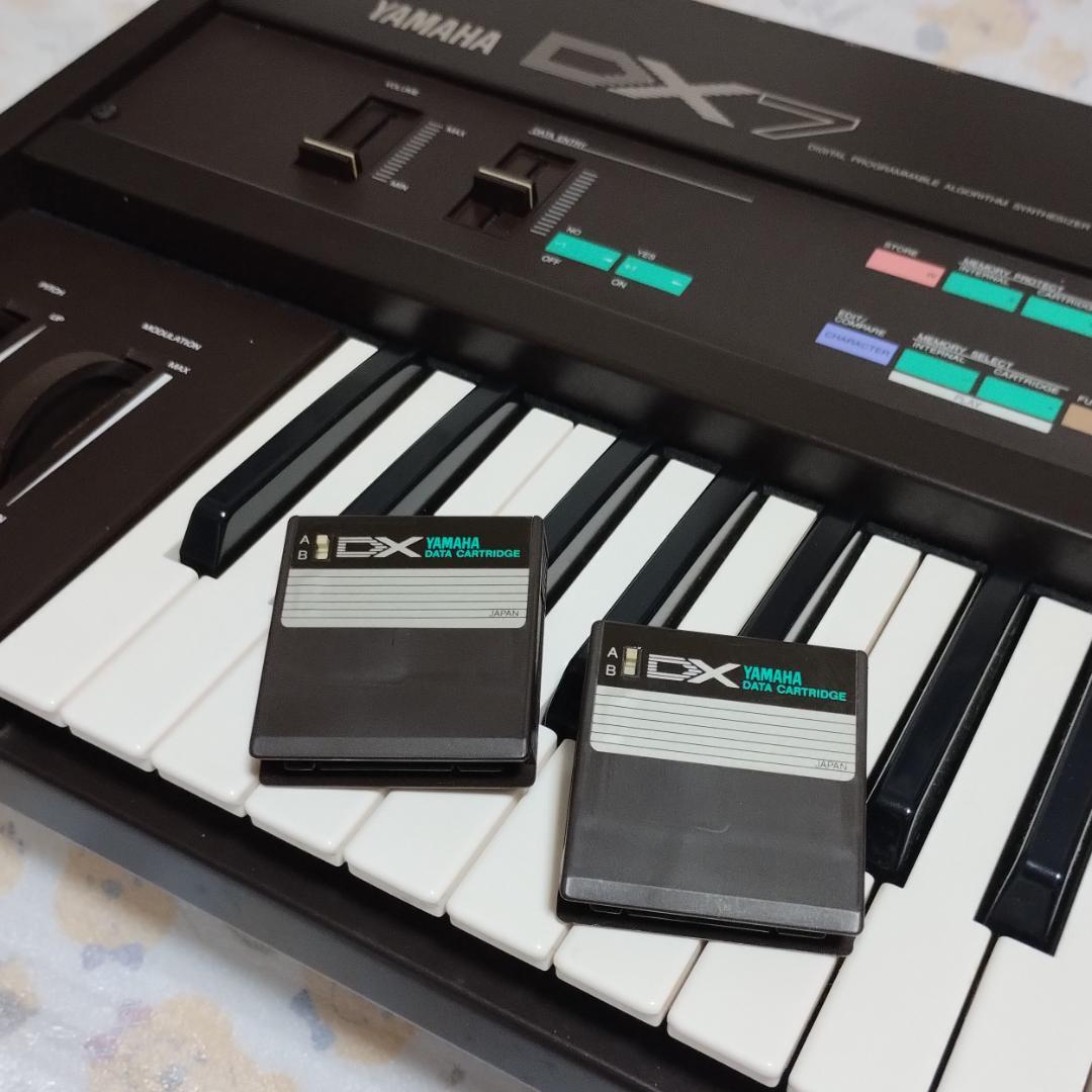 ヤマハ「 ROM 1 & 2 」DATA CARTRIDGE for DX7