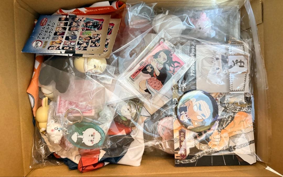 アニメグッズ ノンジャンル 雑貨　鬼滅の刃大量　まとめ売り