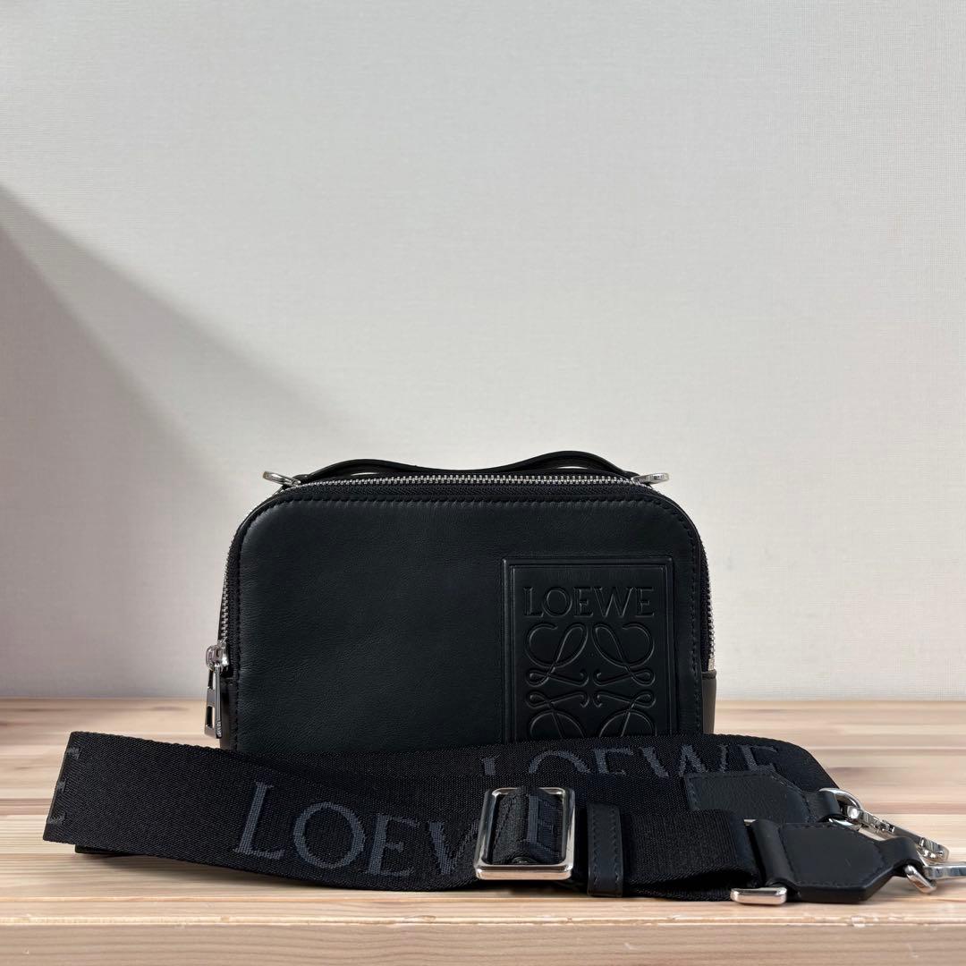 極美　LOEWE　ロエベ　2way クロスボディ　カメラバッグ　ショルダーバッグ