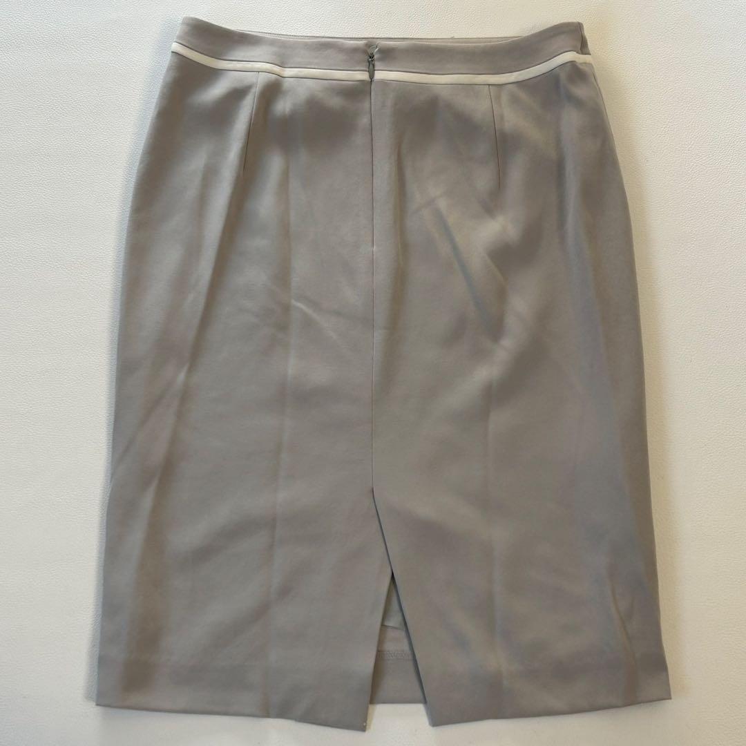 ベイジ セットアップノーカラー スーツ CINDY シンディ ライトグレー