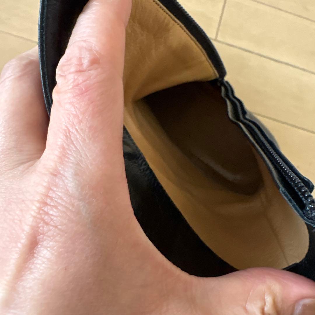 HERMESエルメスブラックレザー中ヒールブーツ