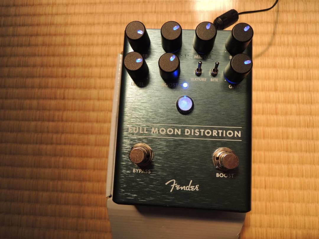 ★超美品　Fender FULL MOON DISTORTION