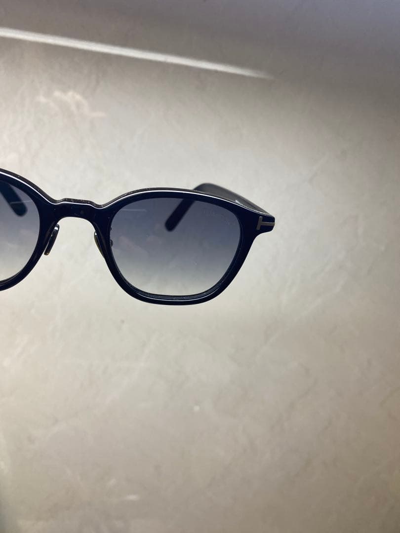 TOM FORD トム・フォード　TF978-D 01B サングラス