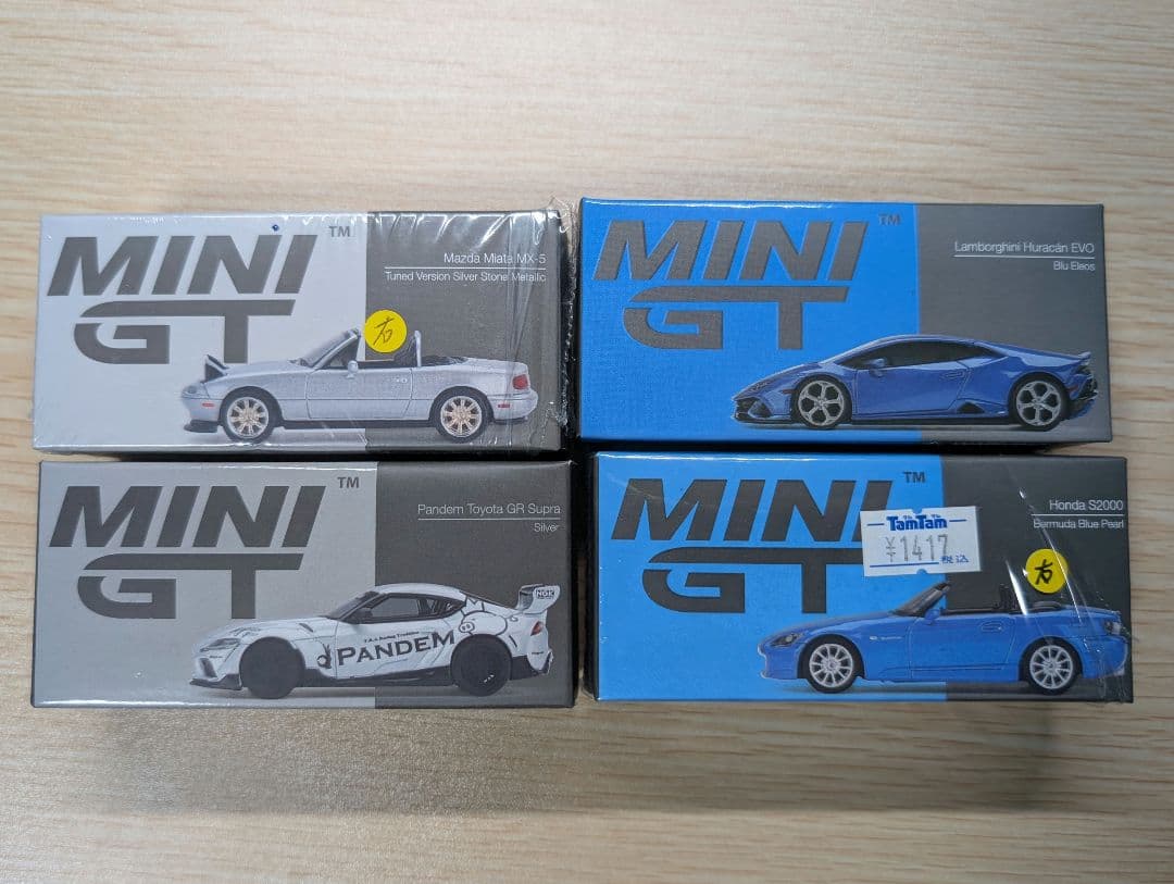 MINI-gt　4台セット