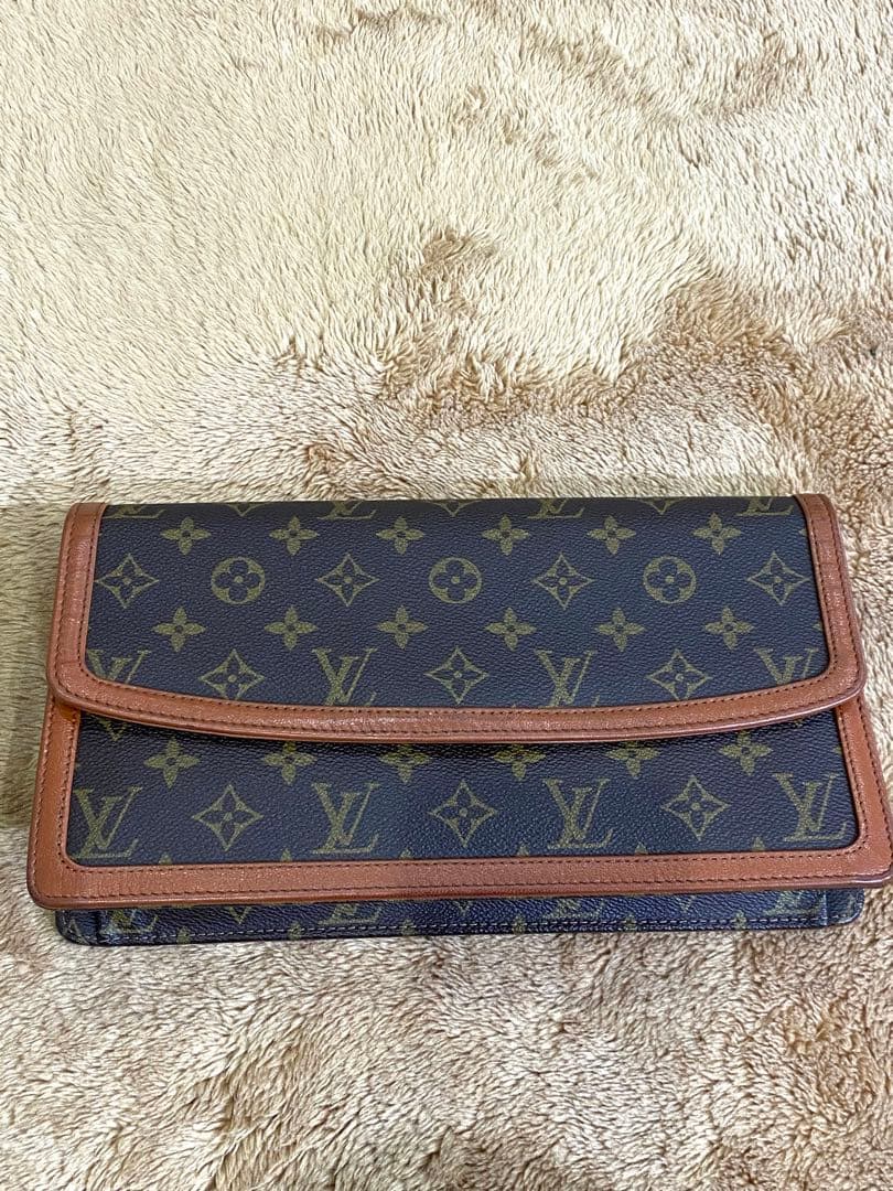 Louis Vuitton クラッチバッグ モノグラム　ルイ・ヴィトン