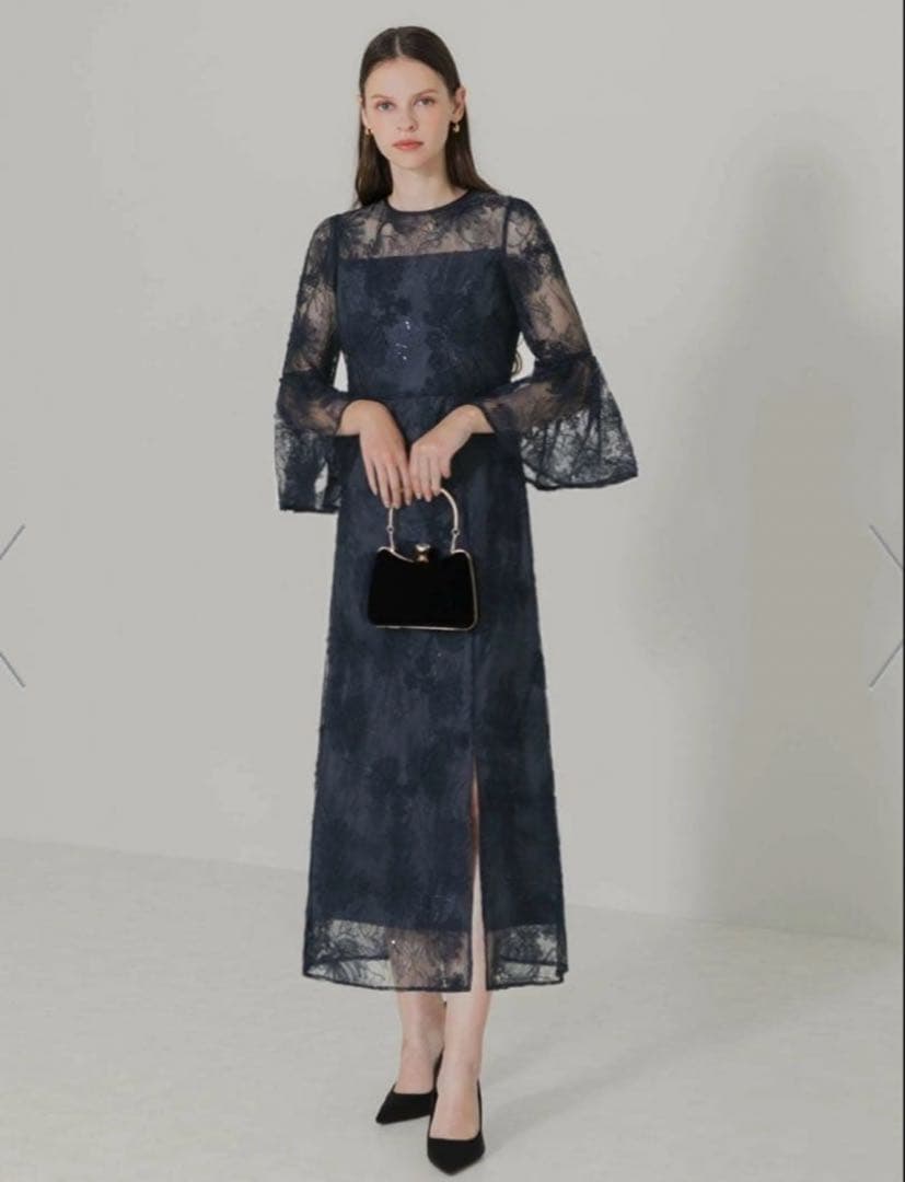 LEJA スパンコール刺繍レーススリーブIラインロングドレス