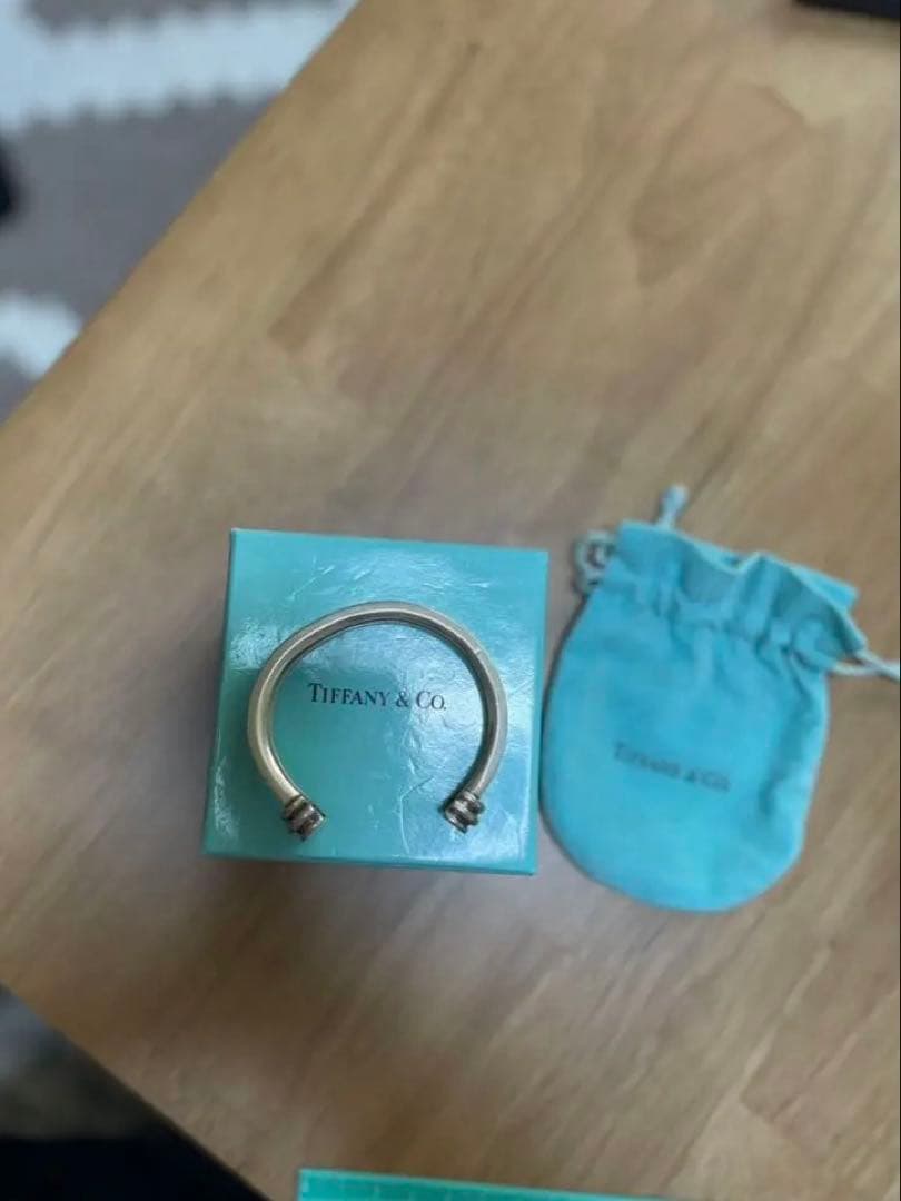 ティファニーアトラスグルーブドカフバングルSV925廃盤