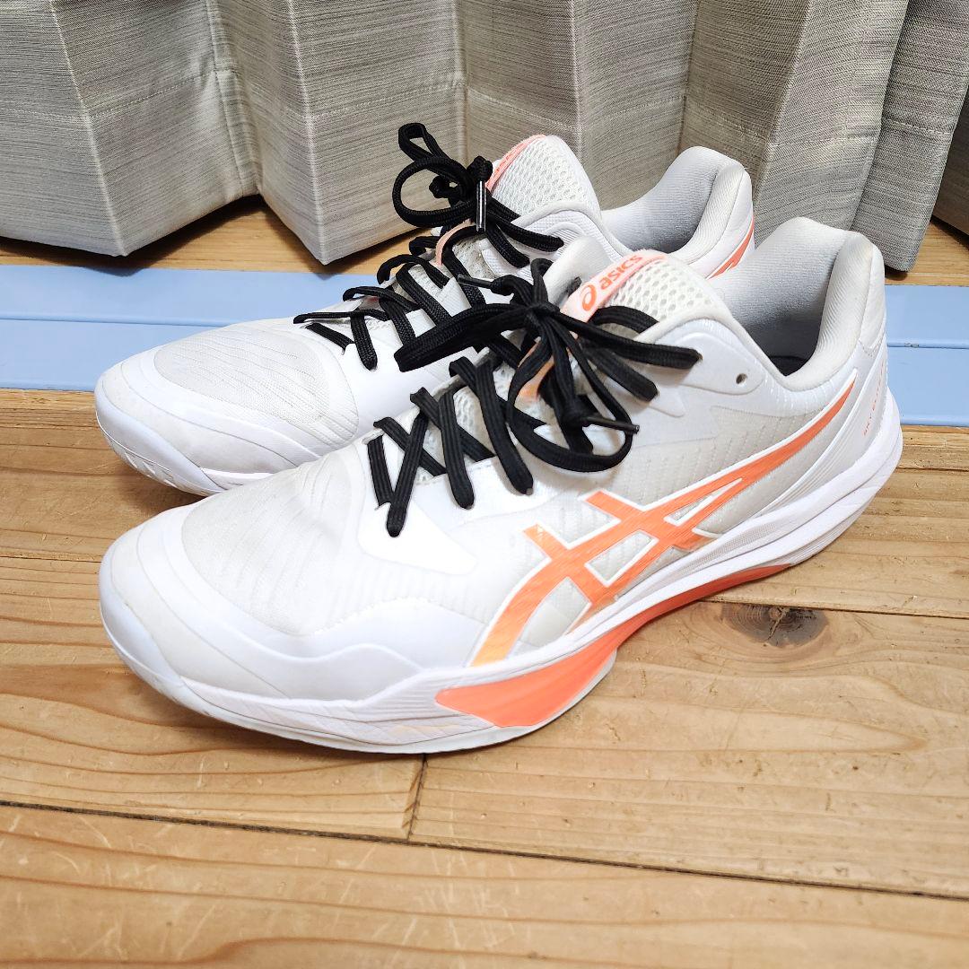 海外限定スカイエリート ASICS バレーボールシューズ ホワイト/オレンジ