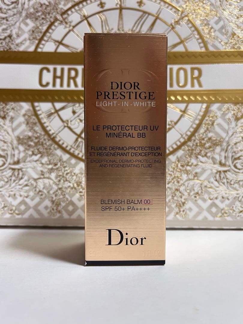 ディオール プレステージ ホワイト ル プロテクターミネラルBB 00