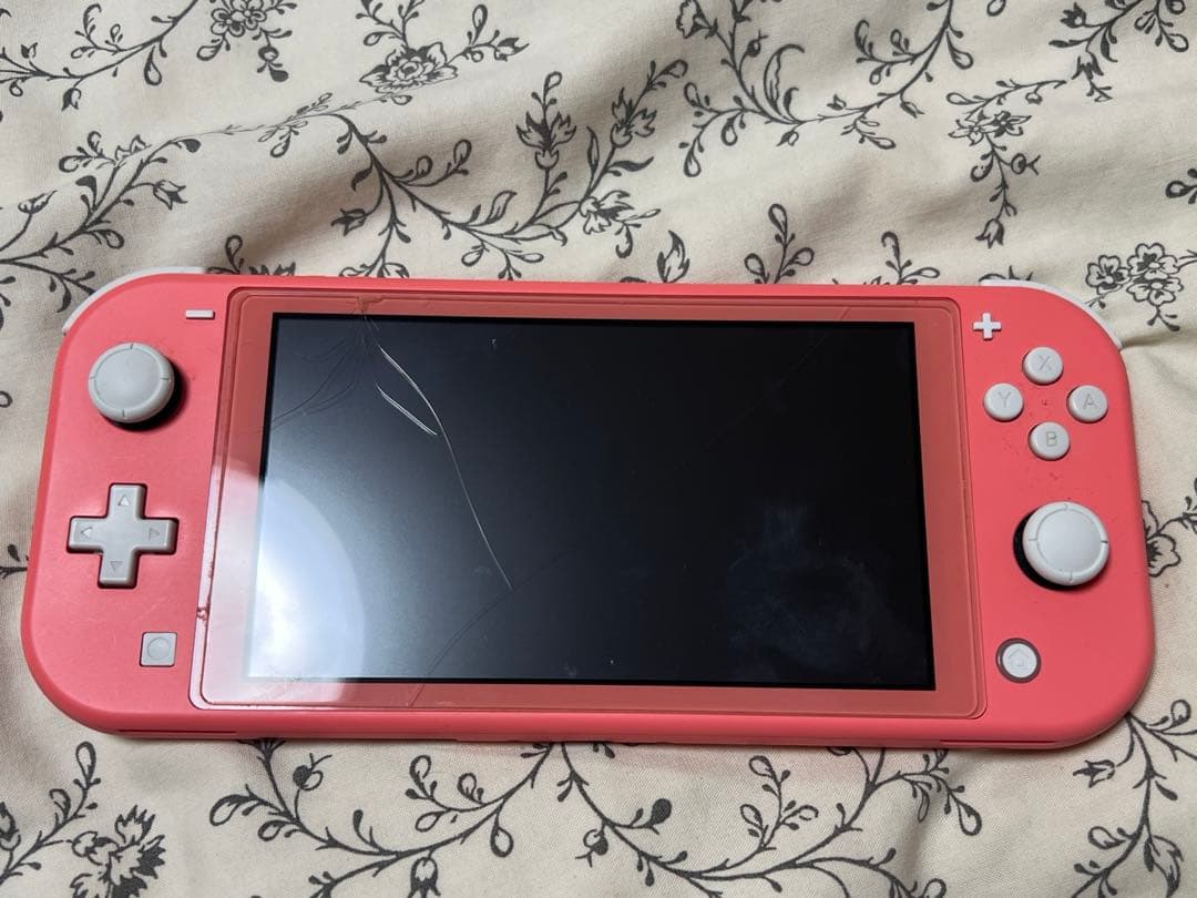 Nintendo Switch Lite ピンク　本体